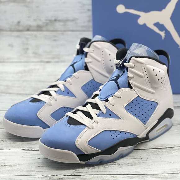 Nike Air Jordan 6 Retro UNC University Blue White Size 12 NEW - Picture 2 of 10
